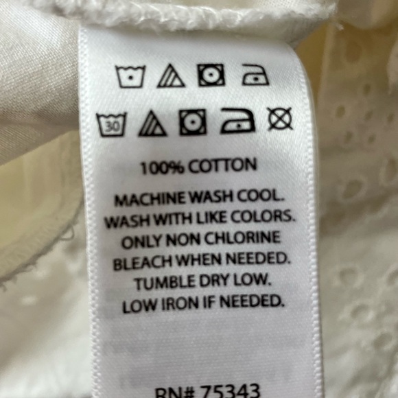 Cynthia Rowley White Eyelet Short Brand New Size 10 - Picture 9 of 9